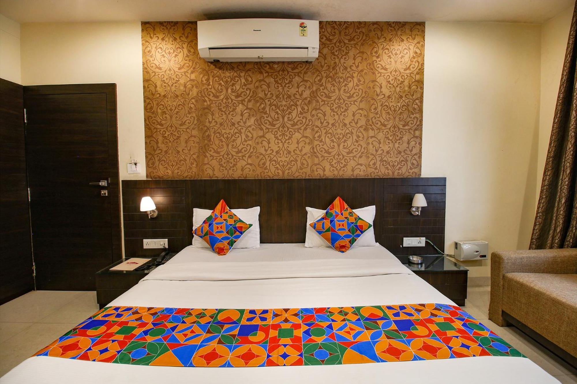 Hotel Regency Bhopal Exterior photo