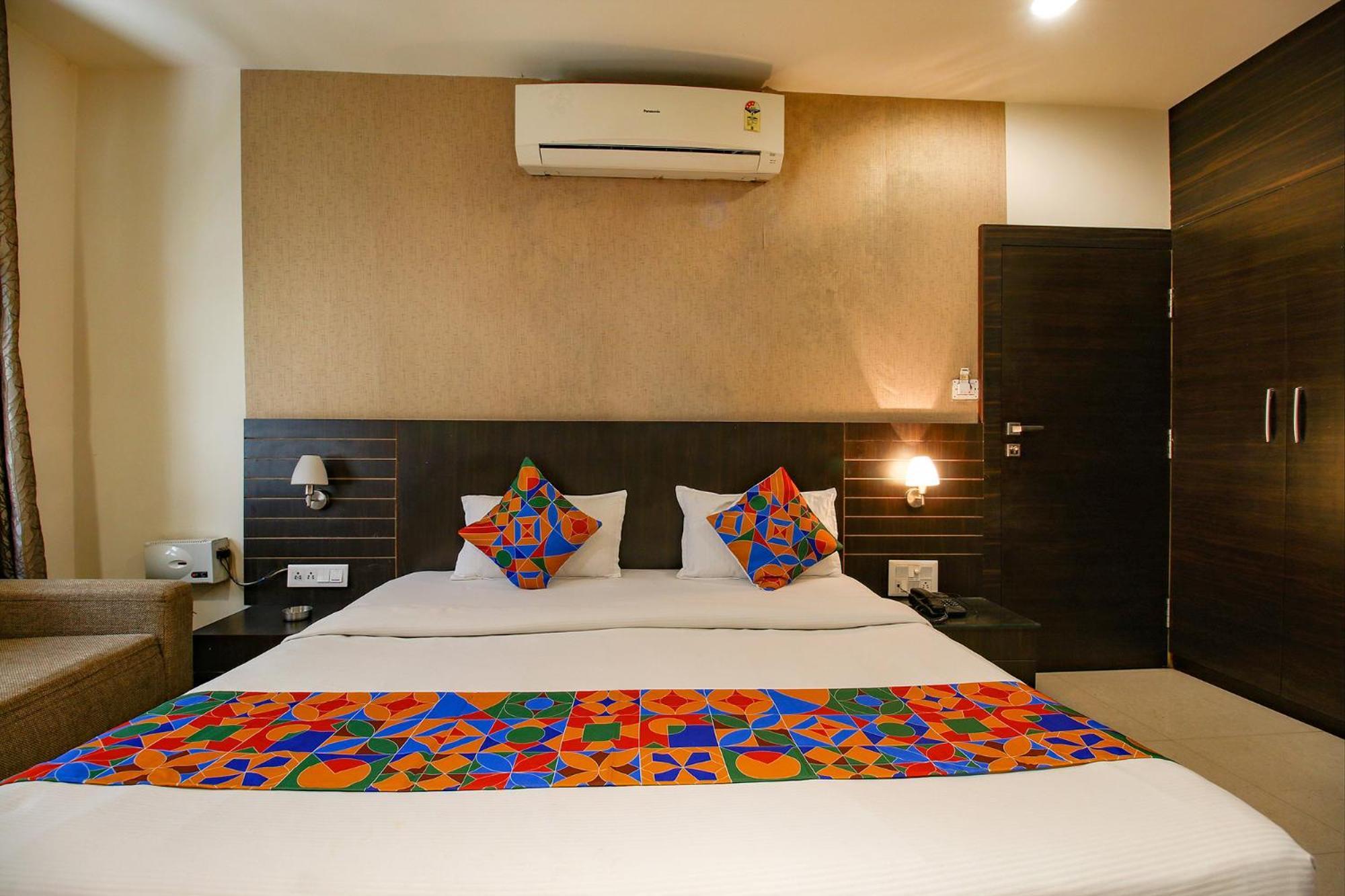 Hotel Regency Bhopal Exterior photo